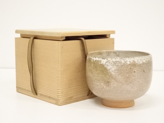 JAPANESE TEA CEREMONY / CHAWAN(TEA BOWL) / HAGI GLAZE / ARTISAN WORK